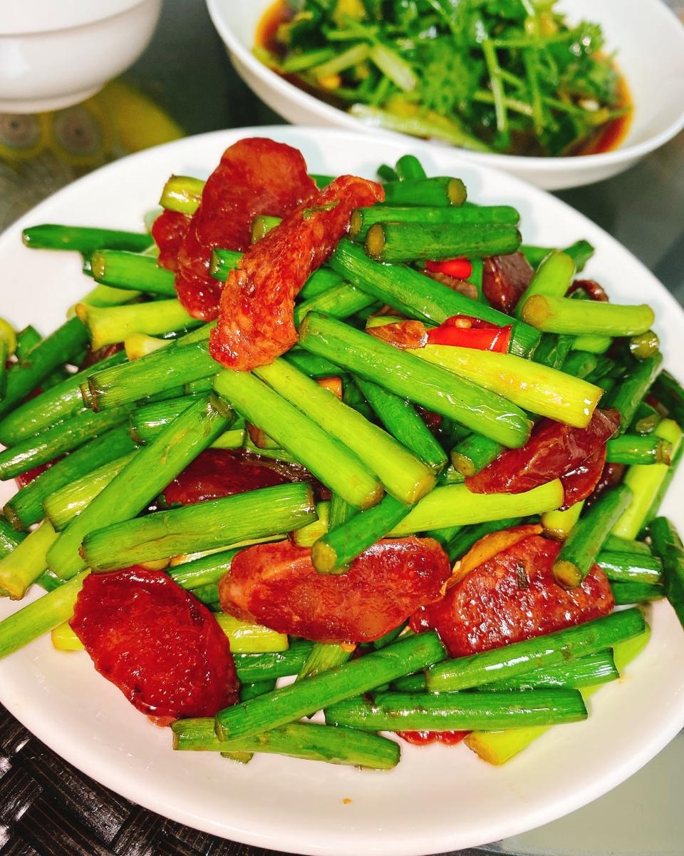 蒜薹炒腊肠