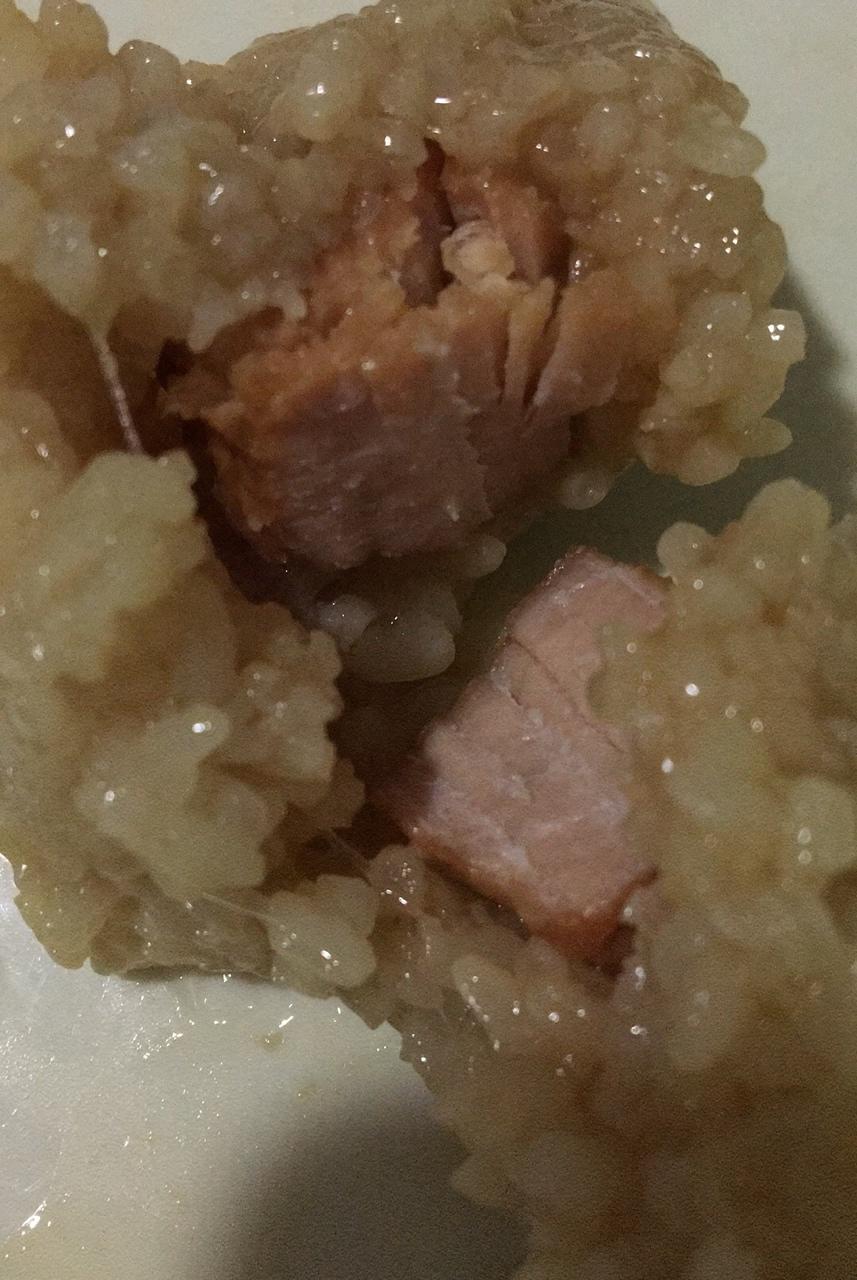 蛋黄肉粽