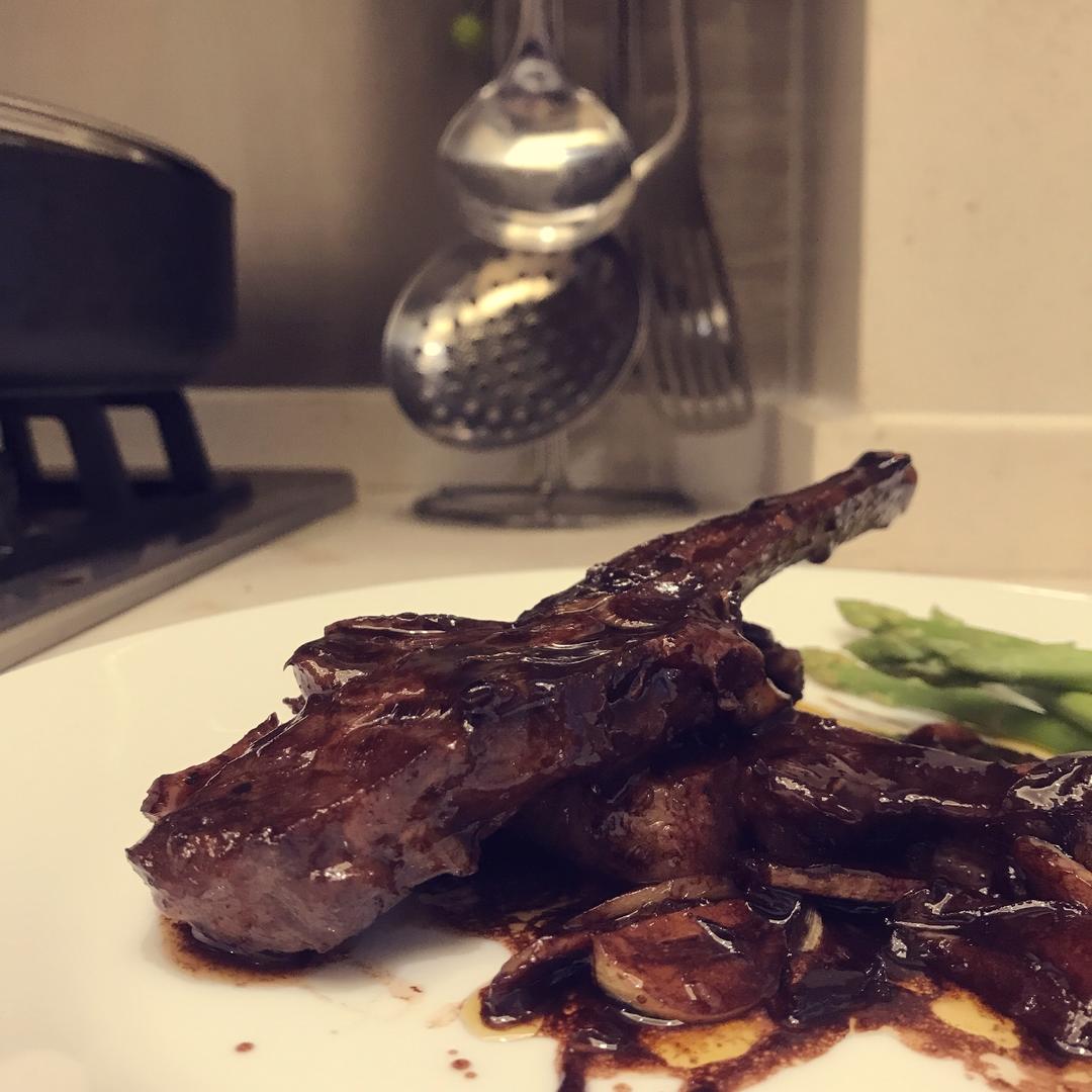 蒜香煎羊排