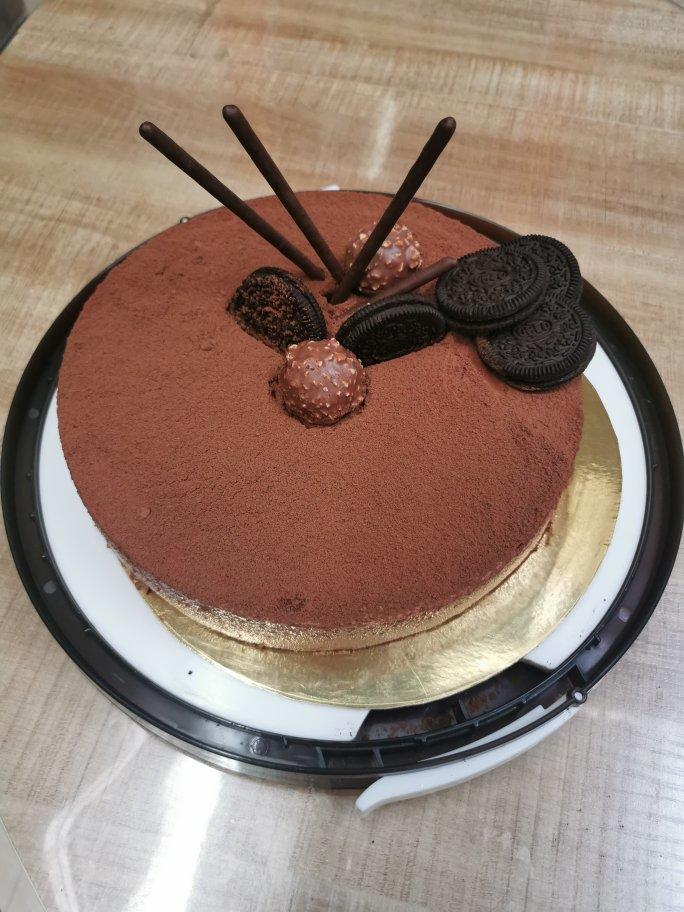 lily8daz做的8寸巧克力慕斯蛋糕