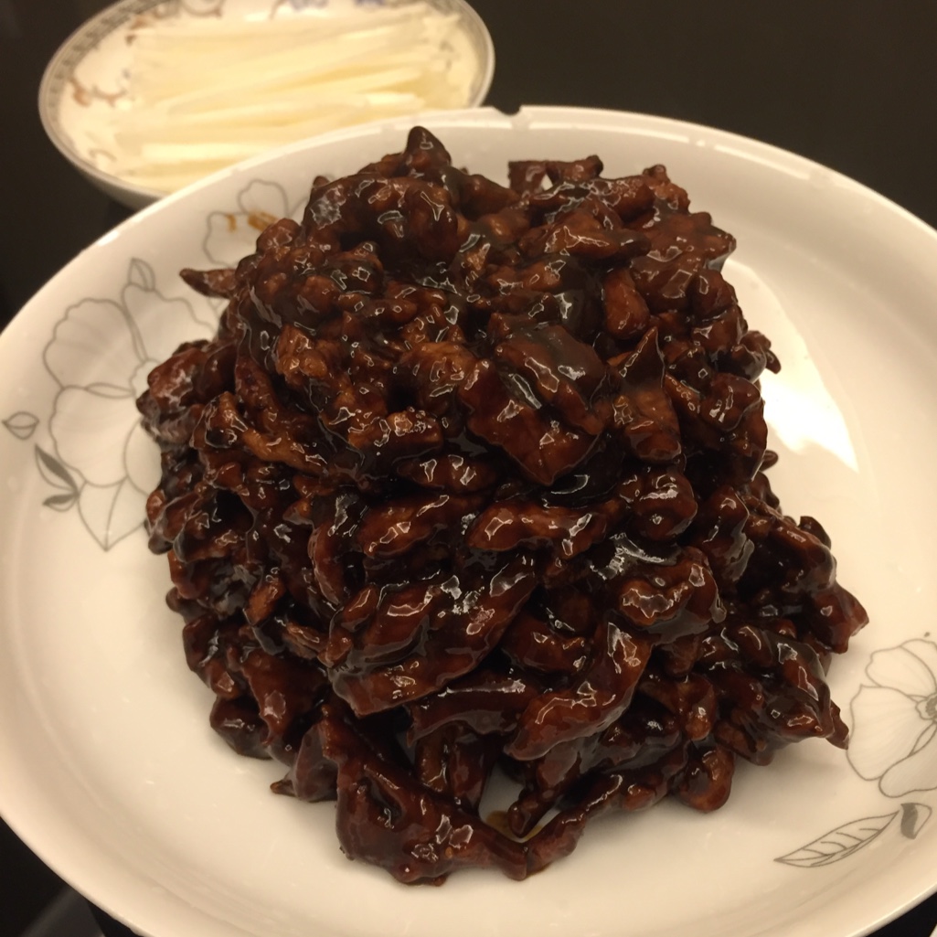 京酱肉丝