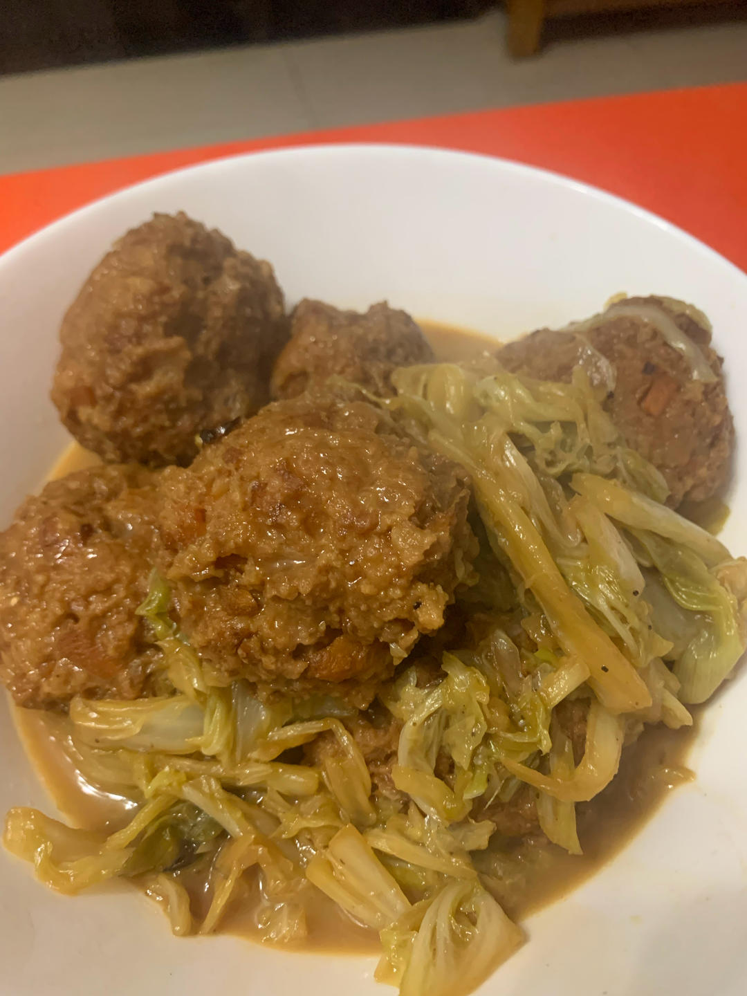 简单的红烧狮子头～拌饭太香了