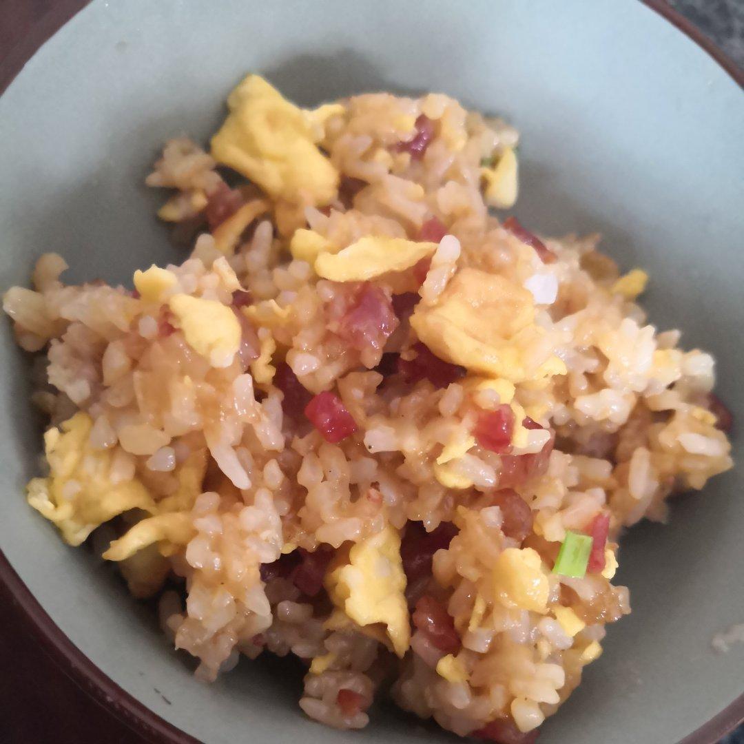 酱油炒饭(超级简单)