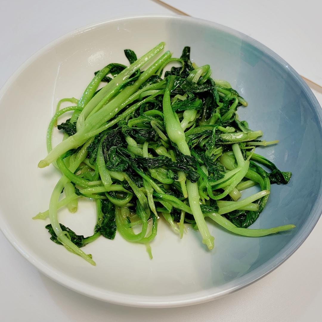 清炒油菜苗