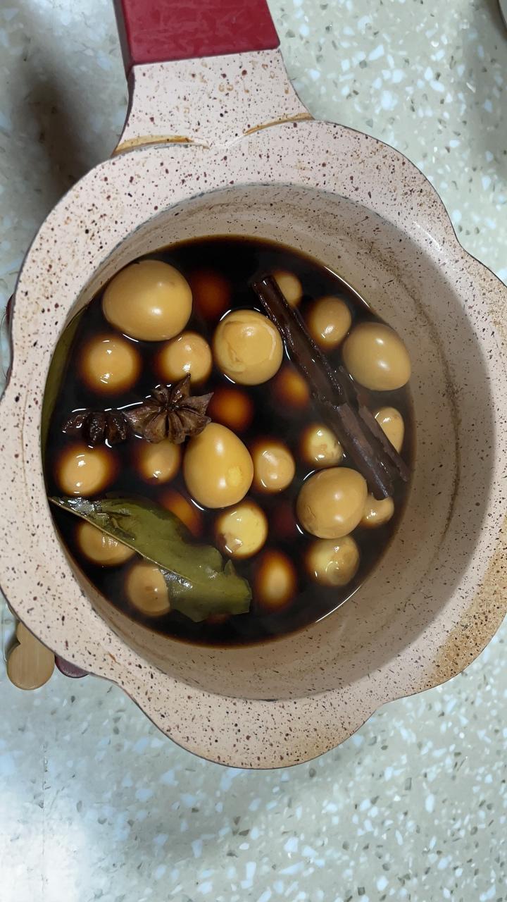 卤鹌鹑蛋的做法