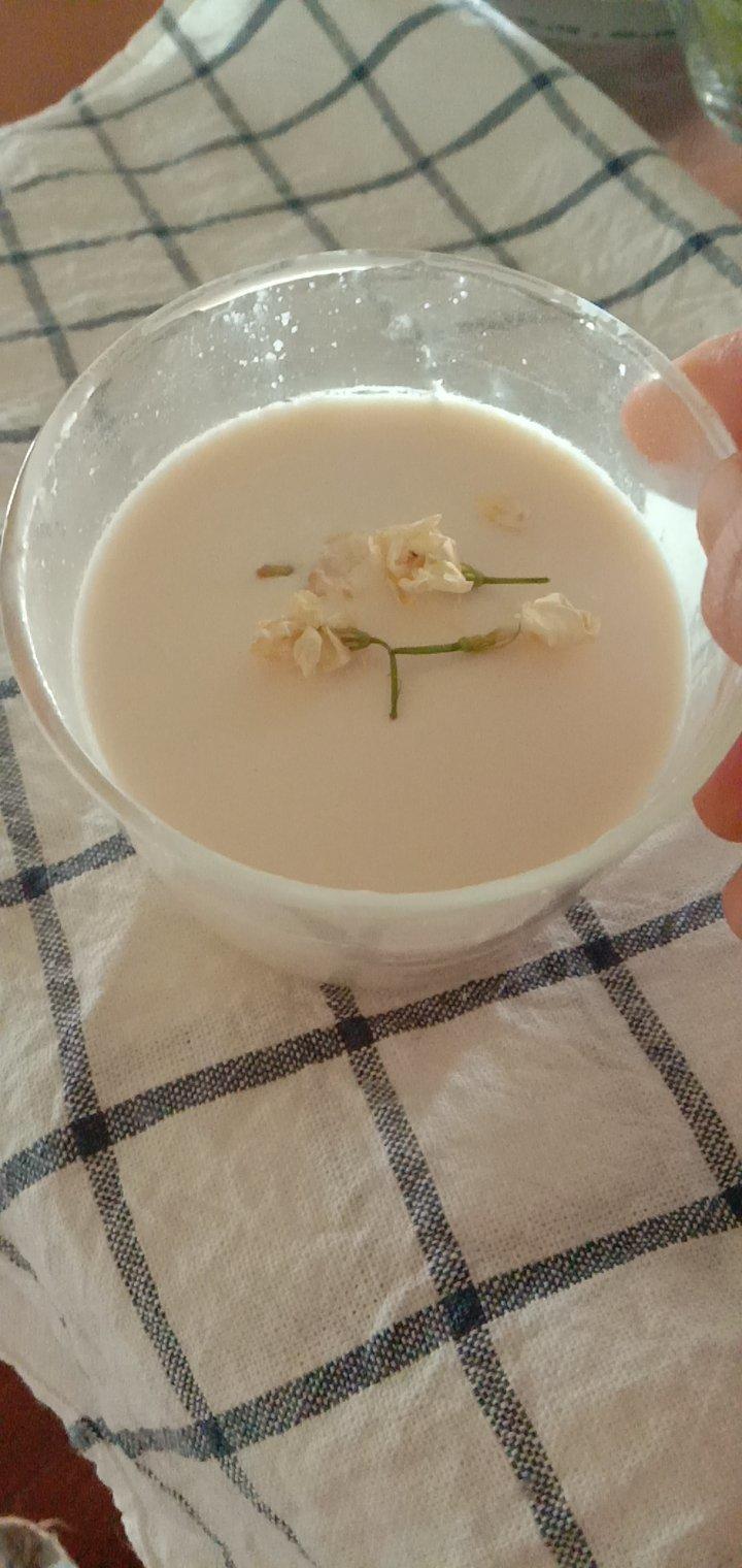 茉莉奶冻