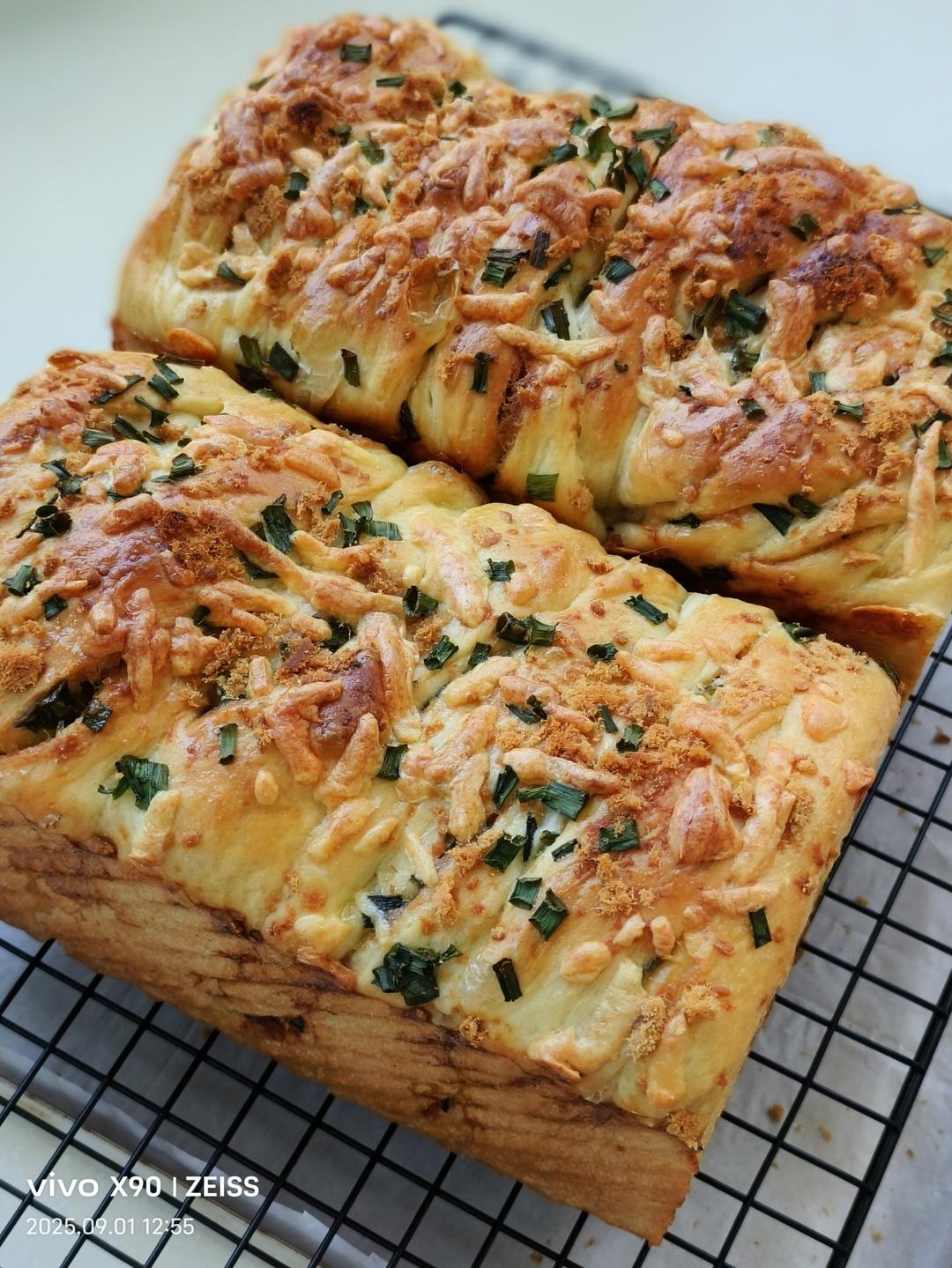 肉松吐司【超多料香爆马苏里拉】