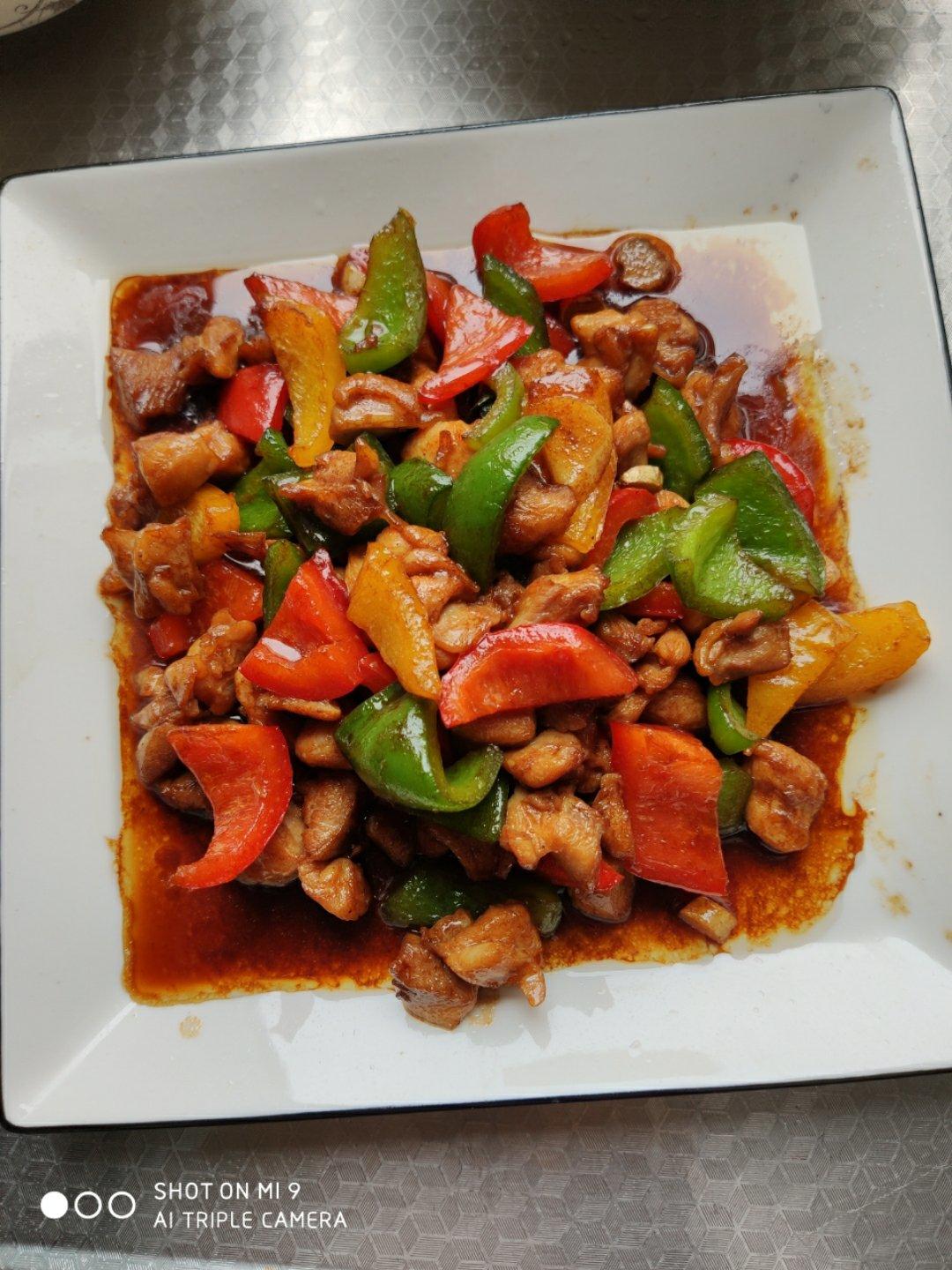 彩椒炒鸡腿肉
