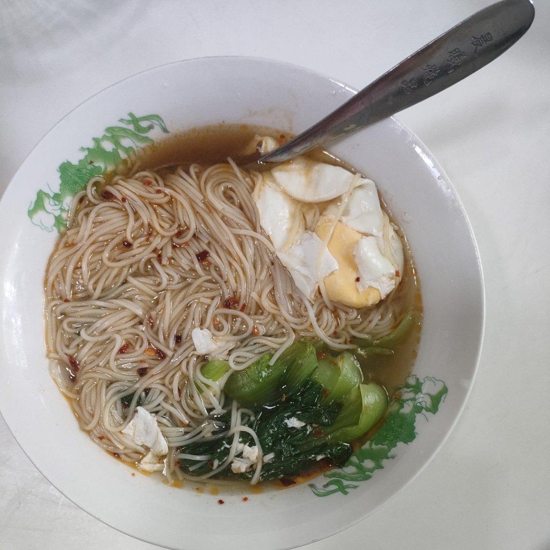 十分钟搞定的酸汤面（热汤面）