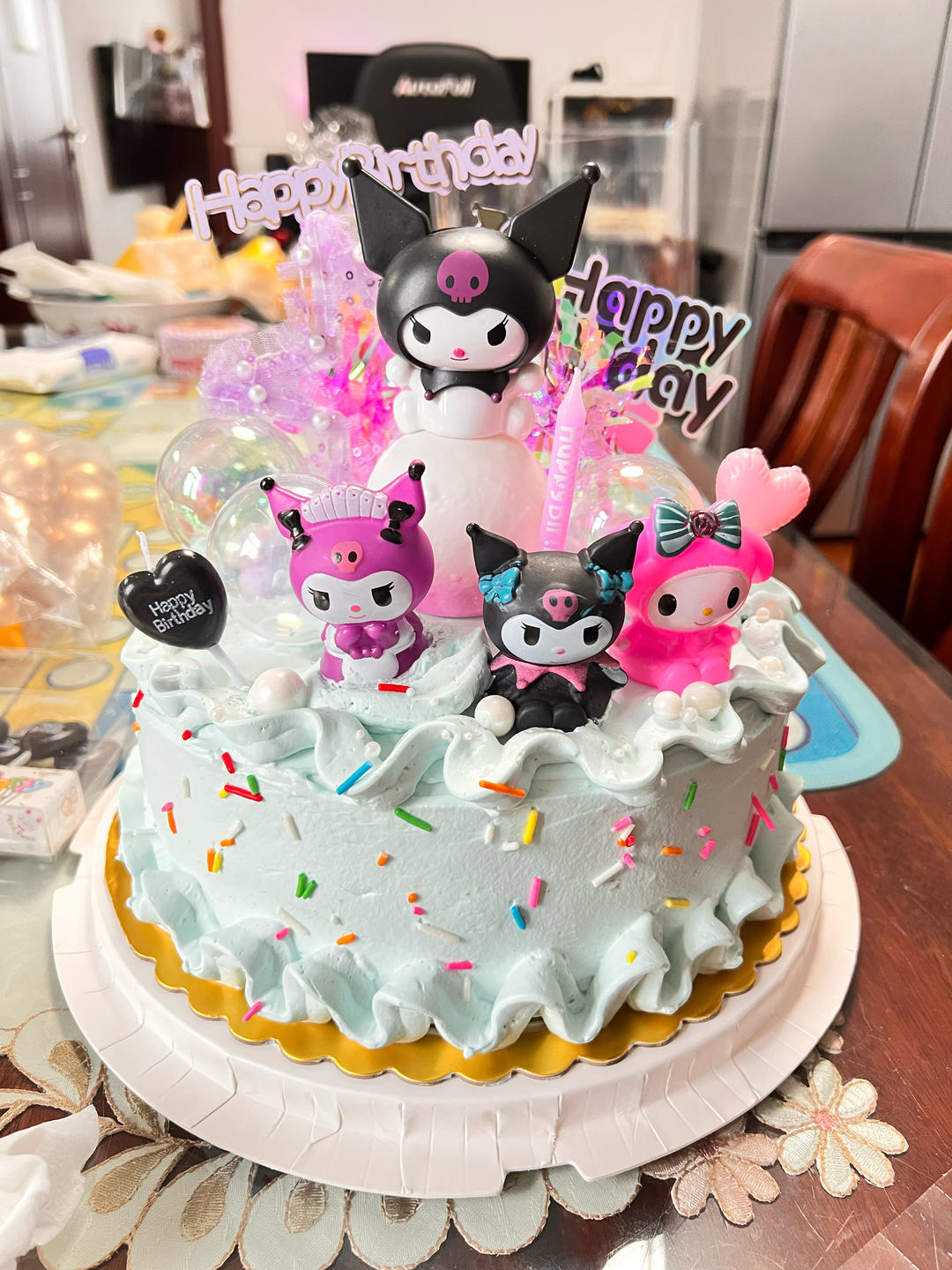 奶油草莓水果生日蛋糕（附戚风蛋糕 奶油打发教程）