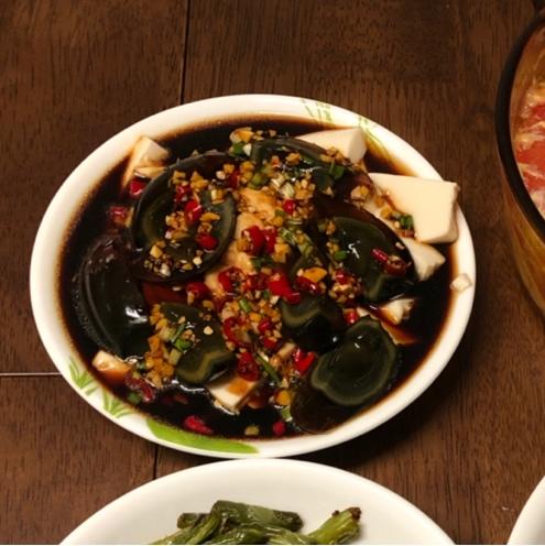 皮蛋豆腐