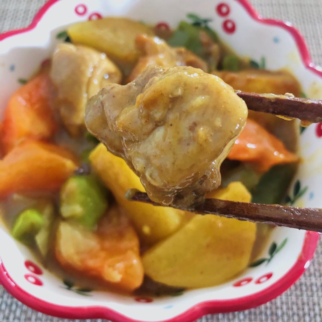 我心里的咖喱鸡肉饭