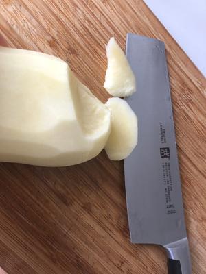 家常版鲍鱼炖土豆🥔的做法 步骤2
