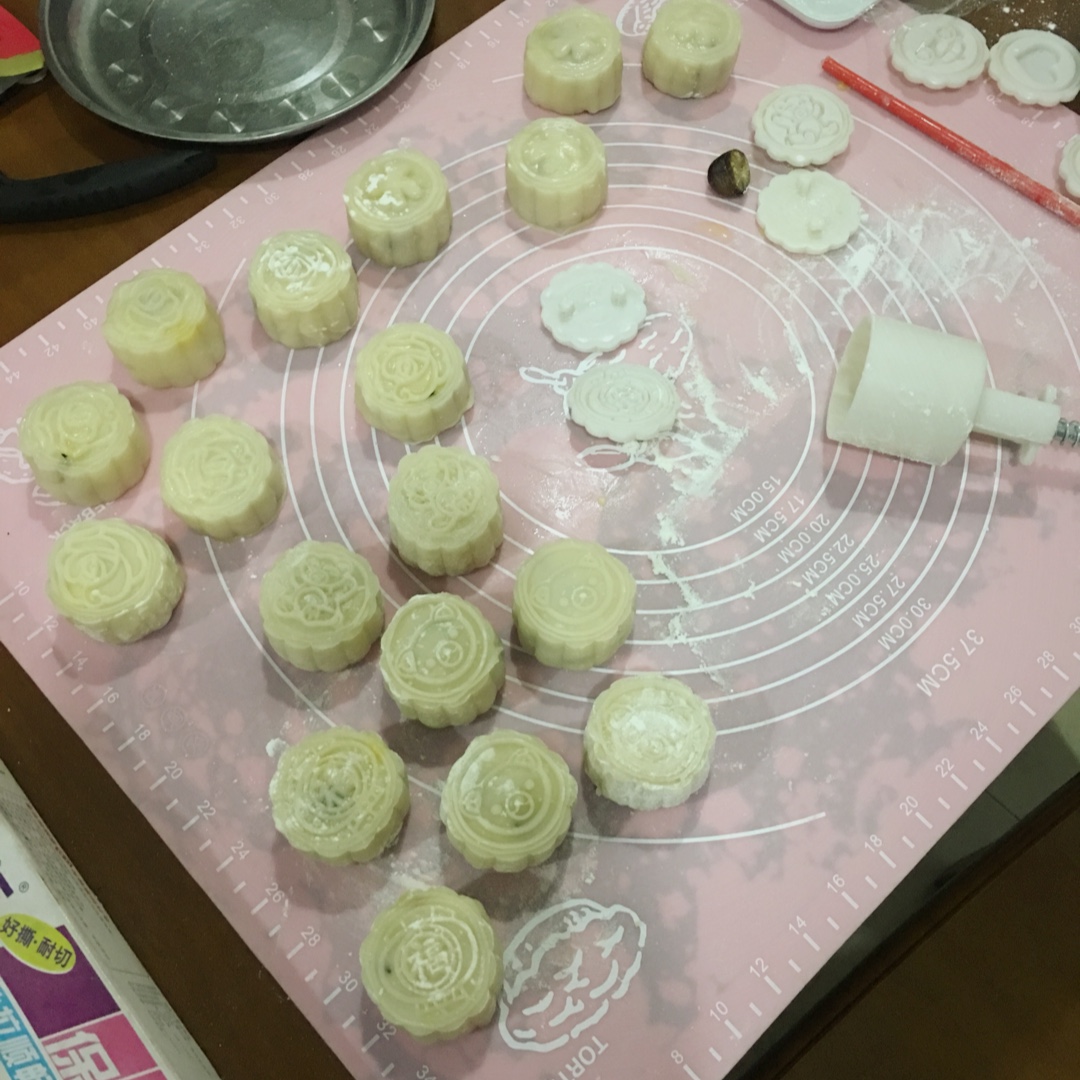 《Tinrry下午茶》冰皮月饼（奶黄馅）