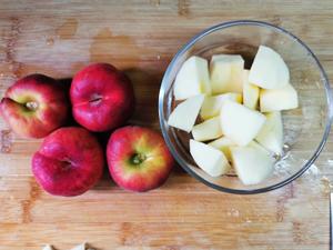 苹果桃子汁的做法 步骤1
