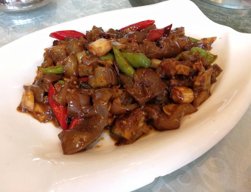 蜂蜜四叶草做的老丁的私房菜-红烩蹄筋