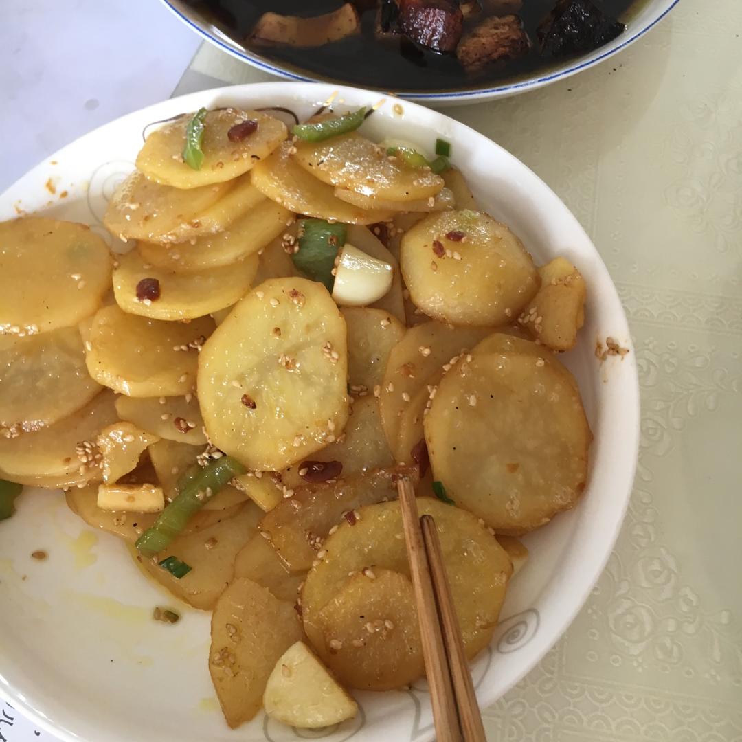 干锅土豆片