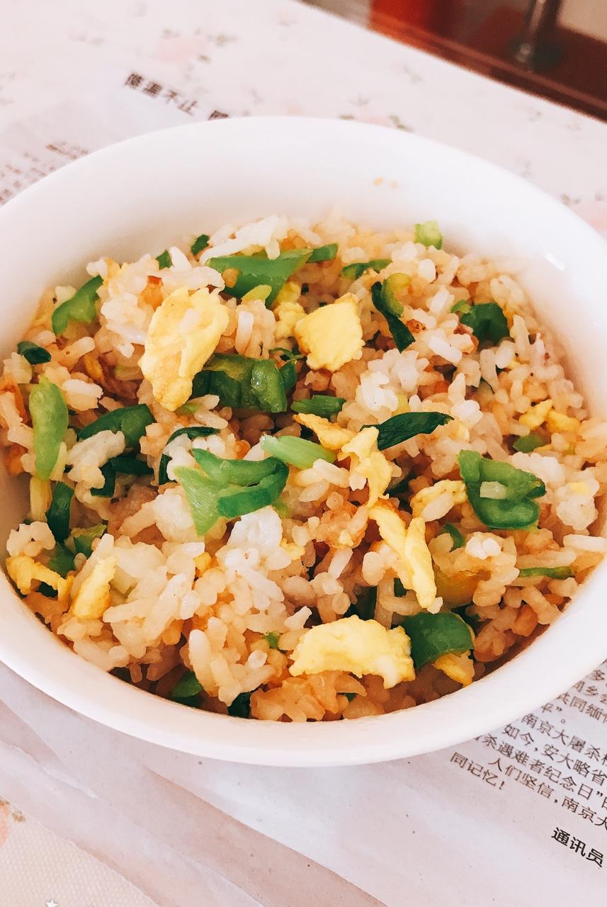 酱油炒饭(超级简单)