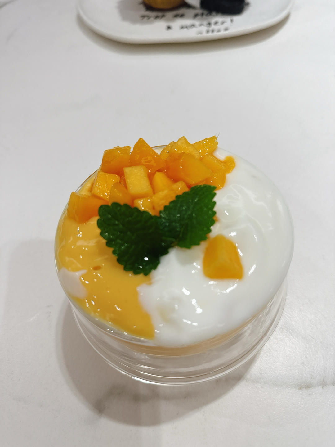 芒果酸奶昔