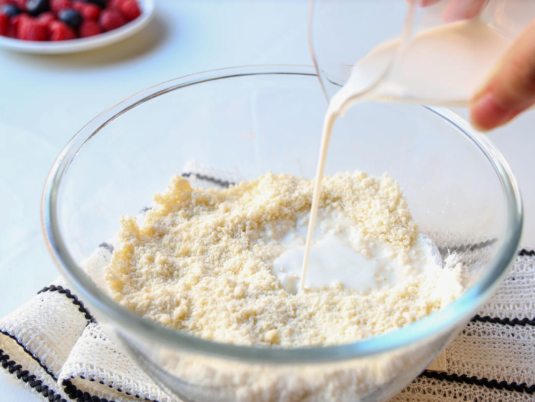 纯奶手撕吐司的做法 步骤1