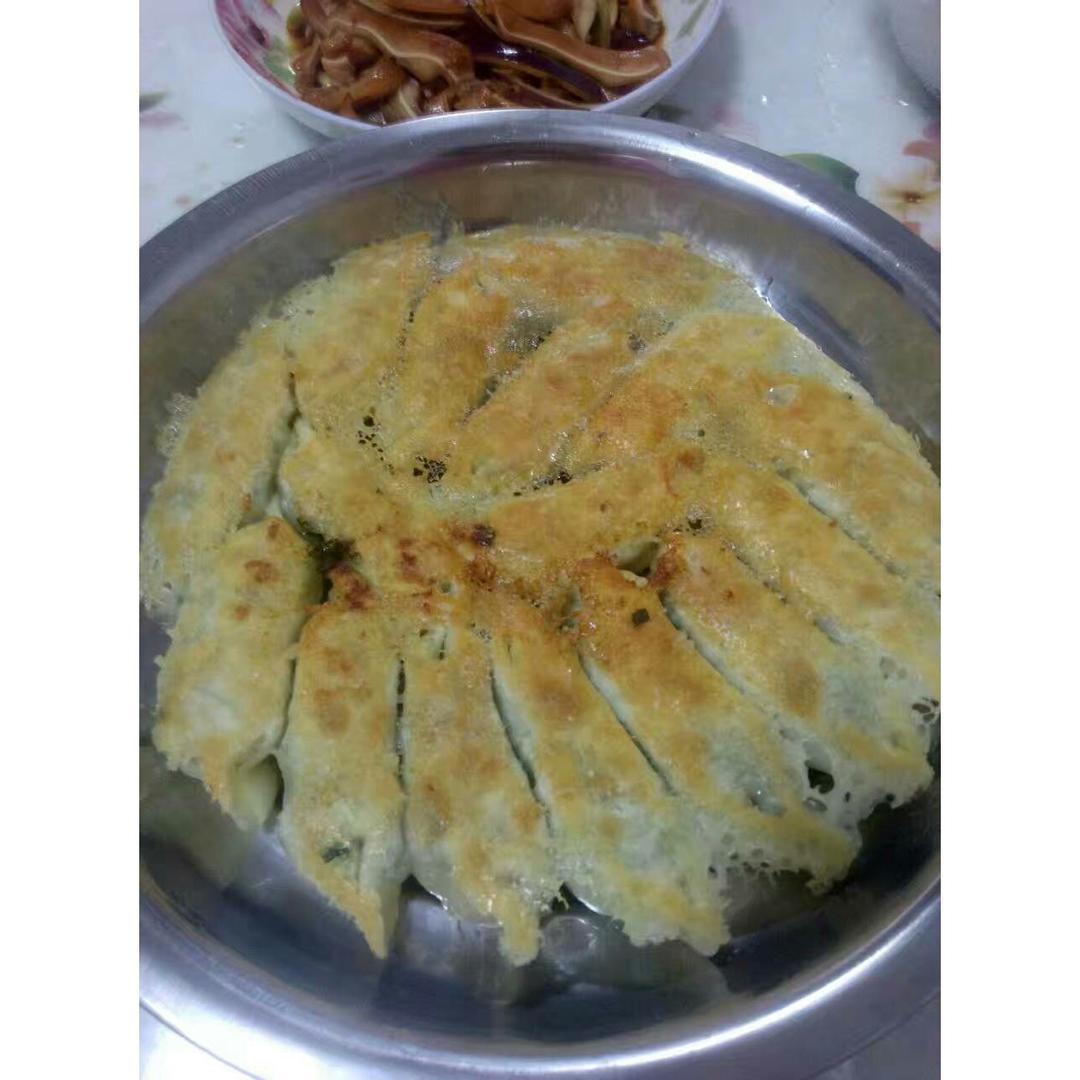 韭菜肉馅水煎包