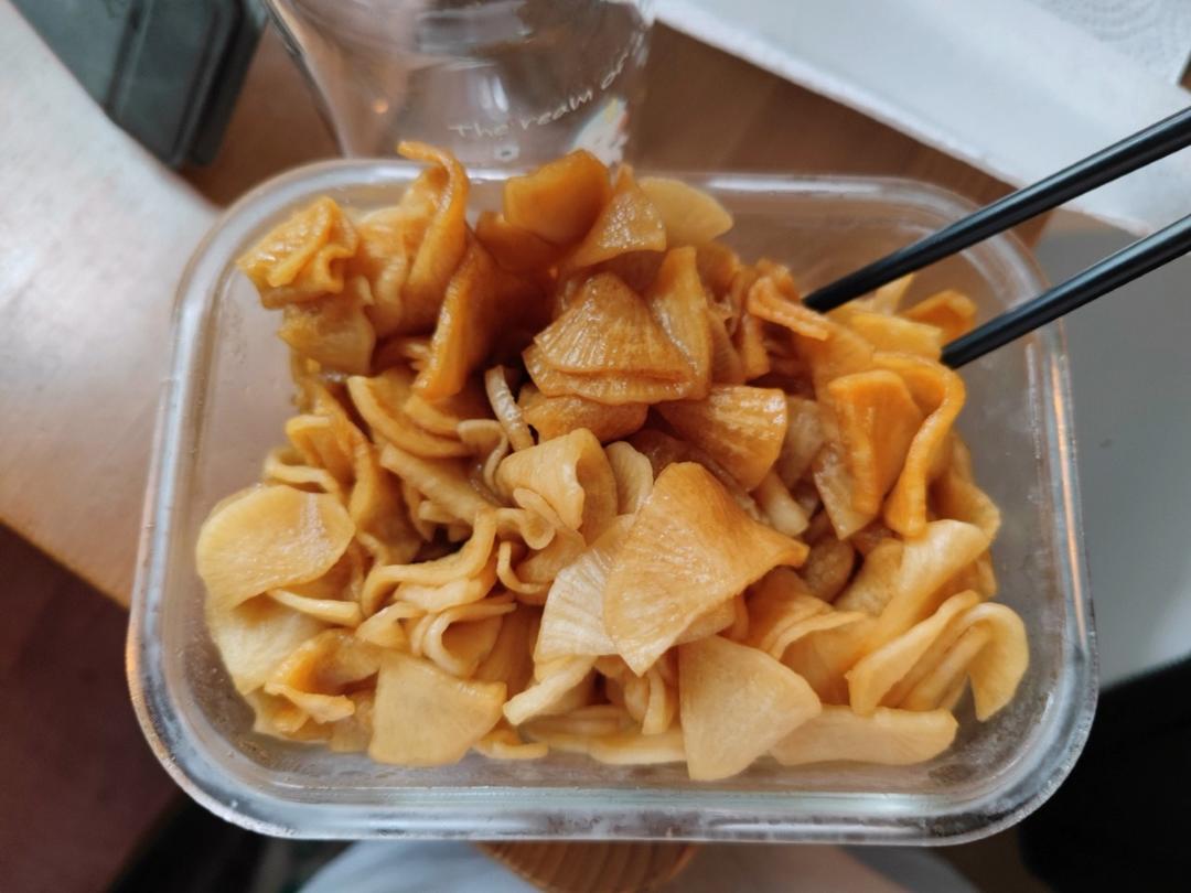 酸辣脆爽的萝卜，当零食都非常好