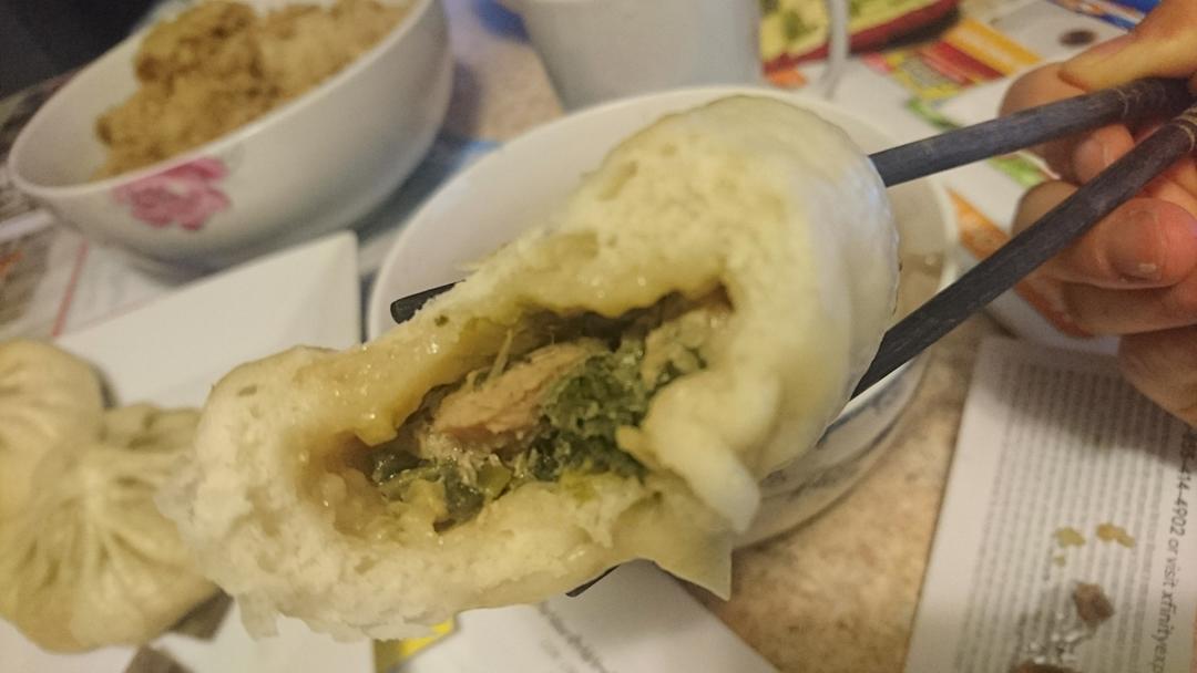 萝卜缨猪肉包的做法