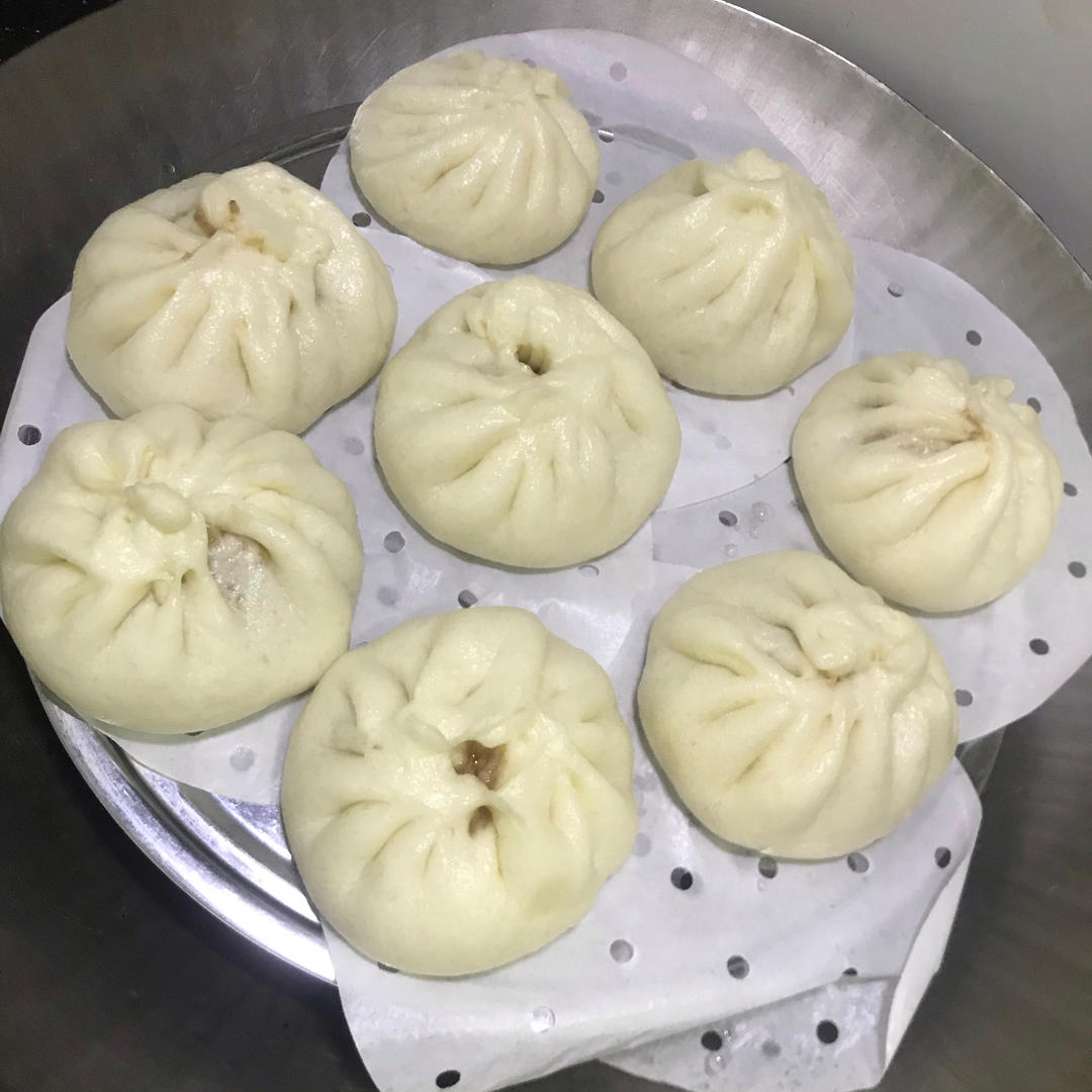 包出有褶子的包子