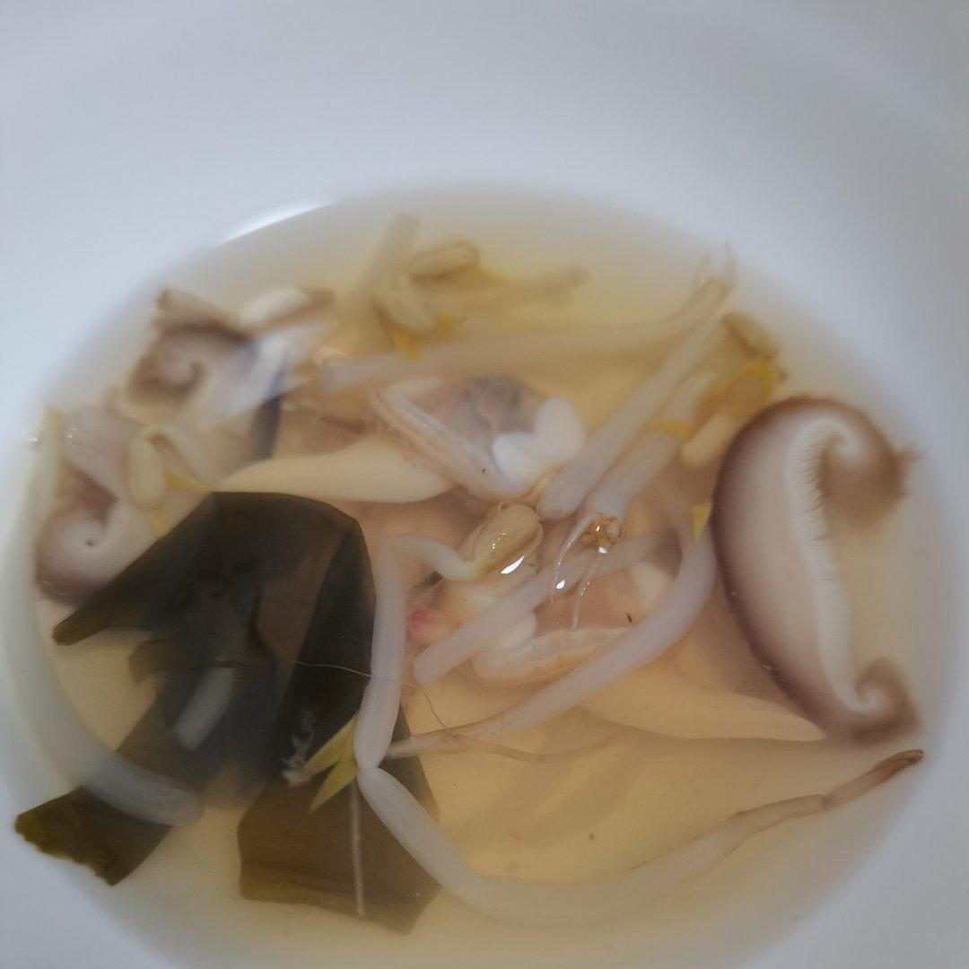 黄豆芽香菇素高汤