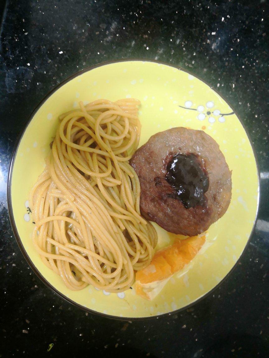 黑椒牛排
