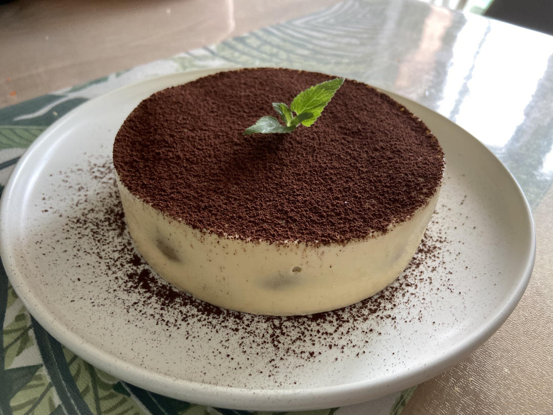 灰衣衣做的提拉米苏6寸圆模