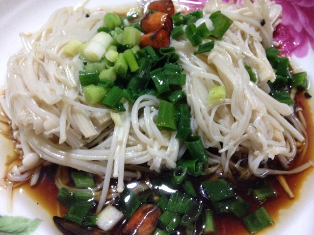 白灼金针菇