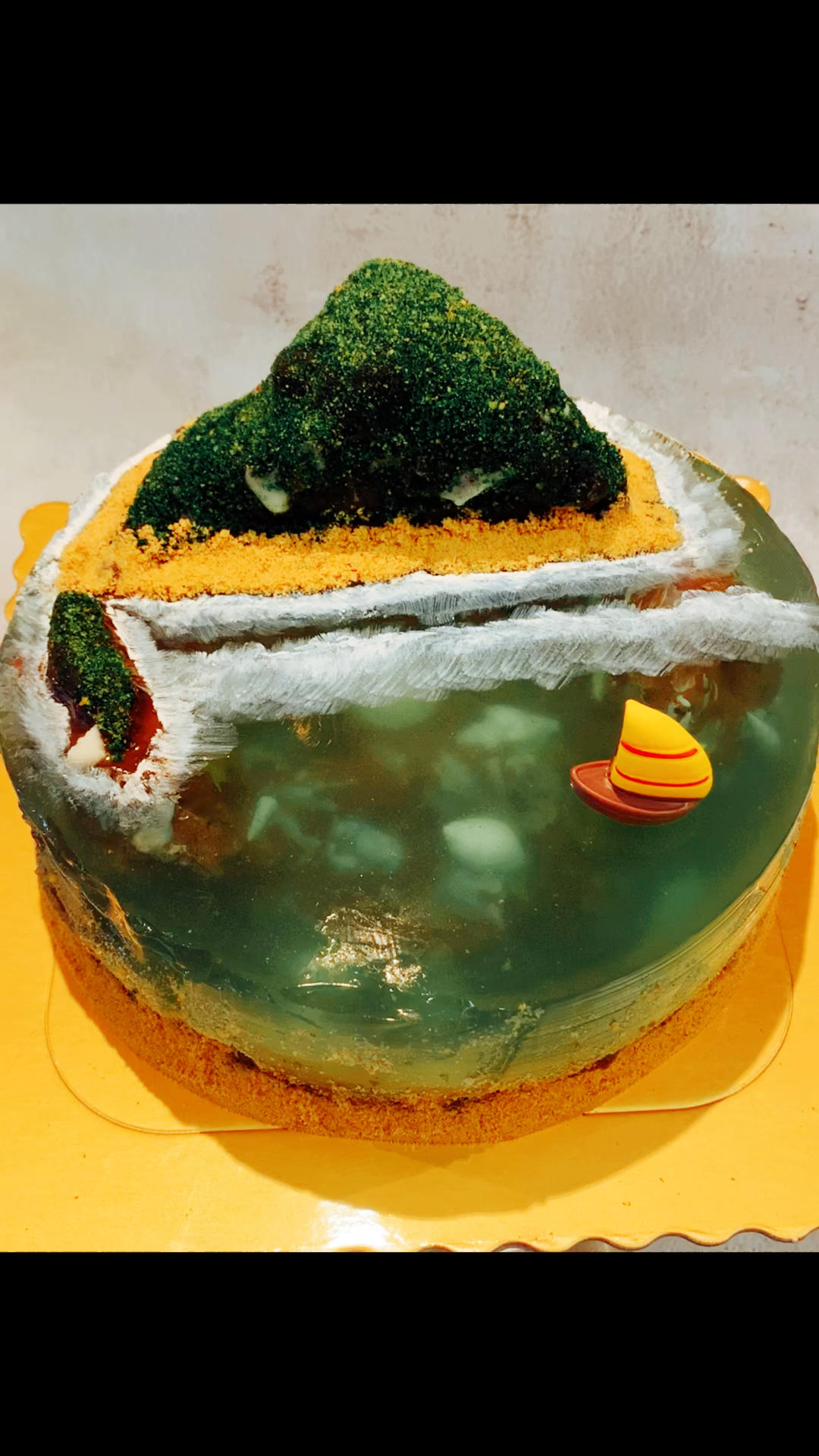 海岛生日蛋糕