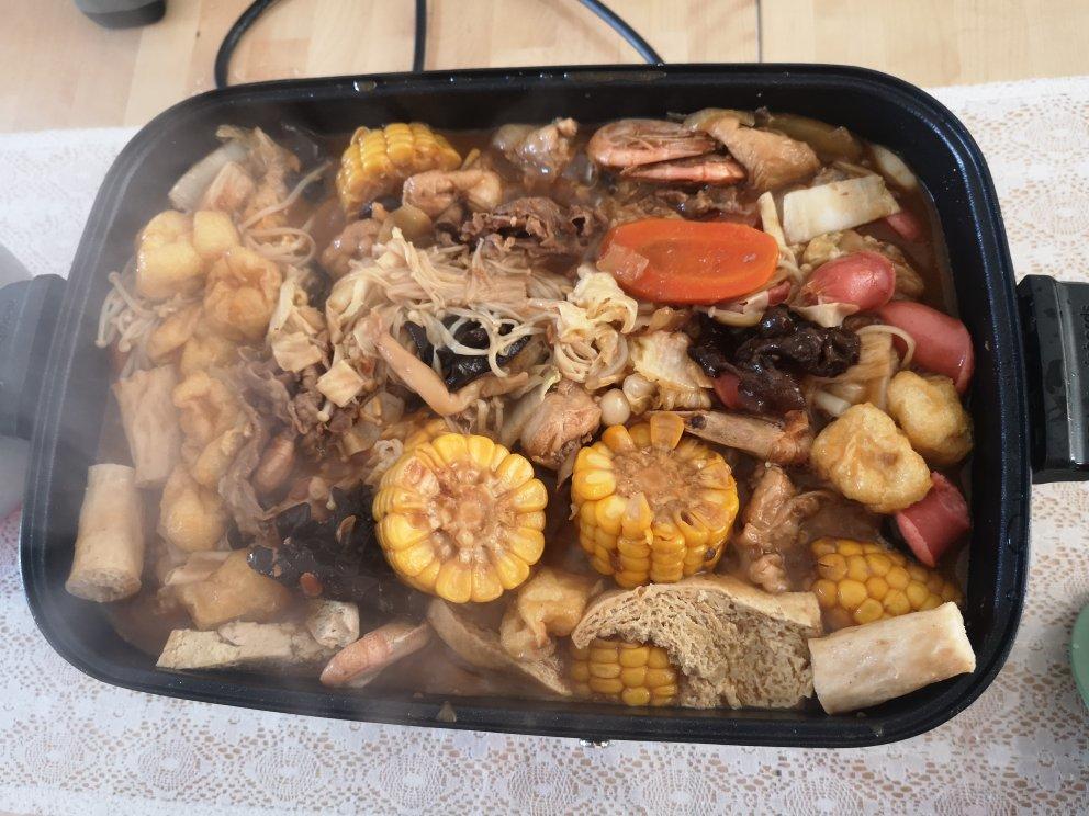 家常版三汁鸡翅焖锅