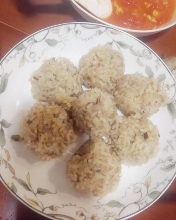 好吃易做的香菇糯米丸子