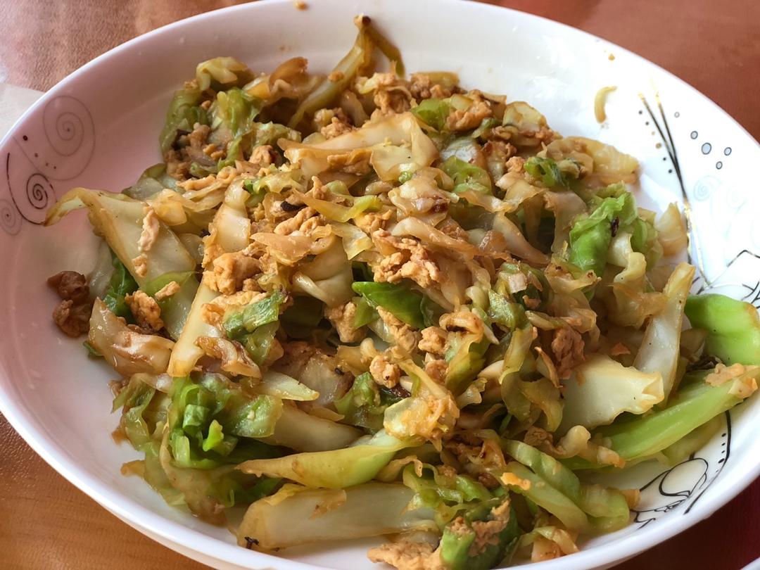 包菜粉丝炒鸡蛋