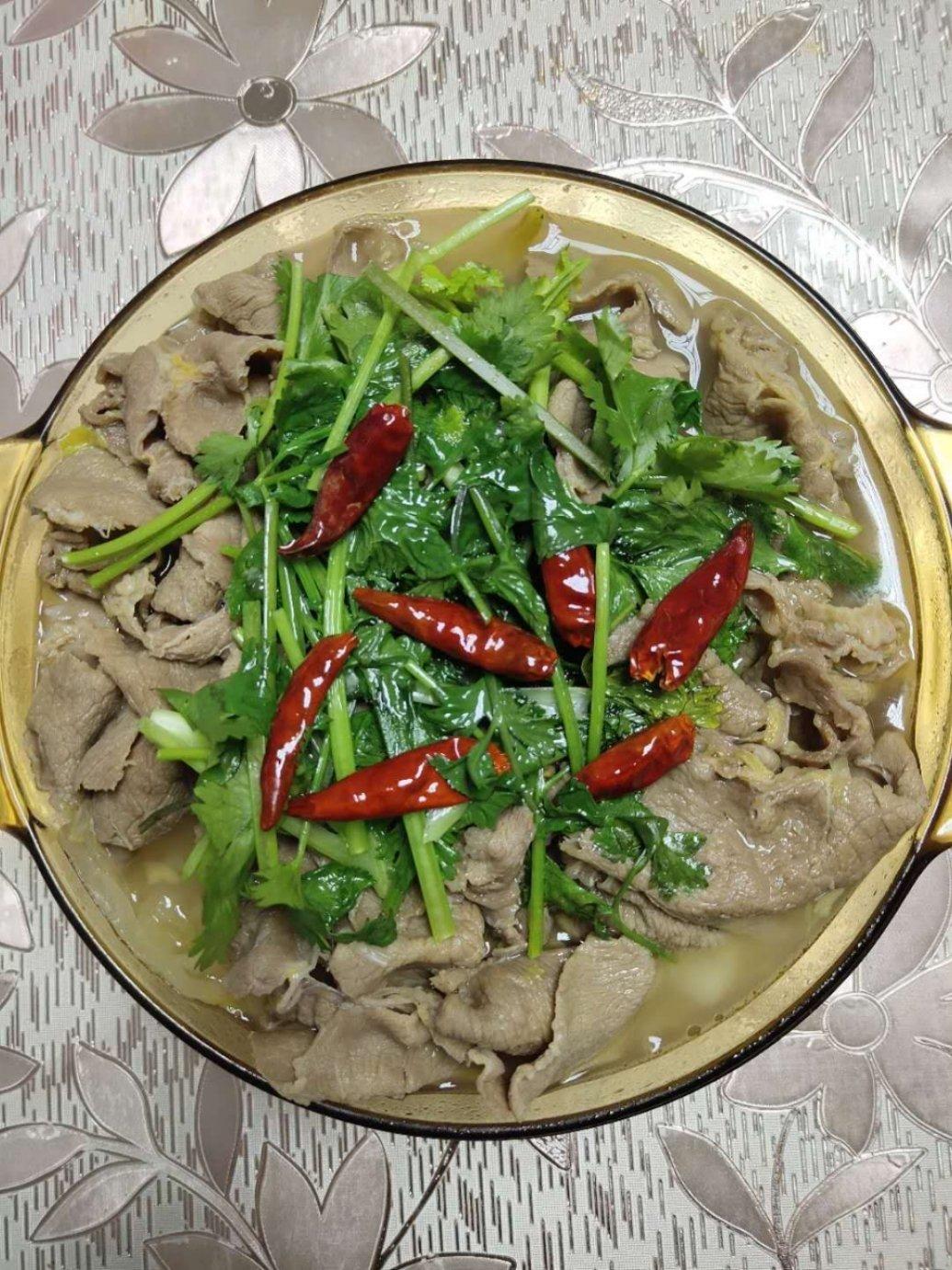 色香味俱佳的金汤肥牛