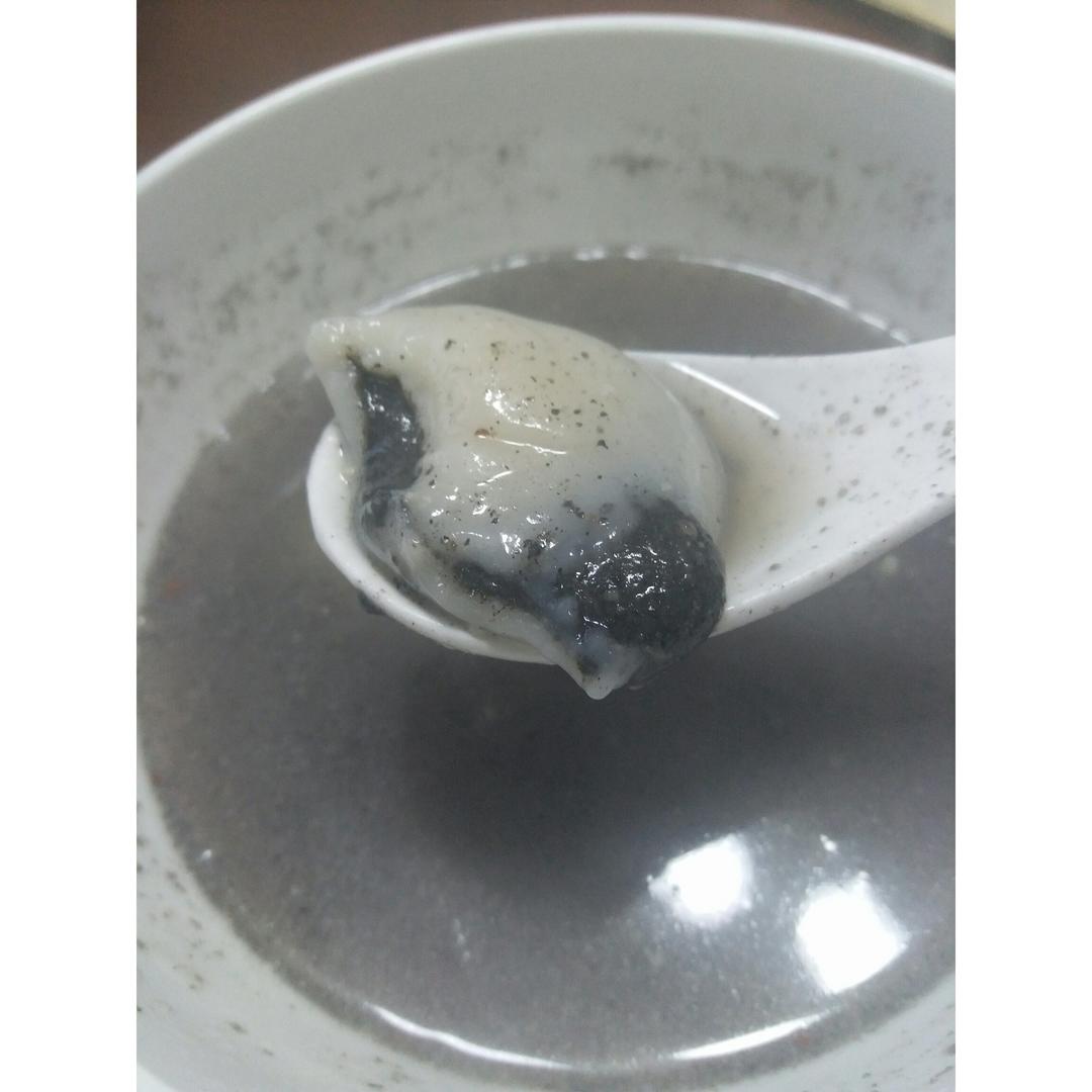 黑芝麻汤圆