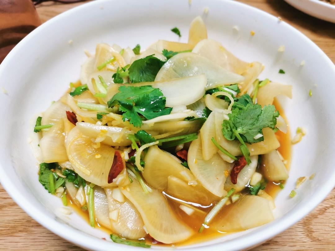 三步爽口酸酸辣辣腌萝卜片小咸菜