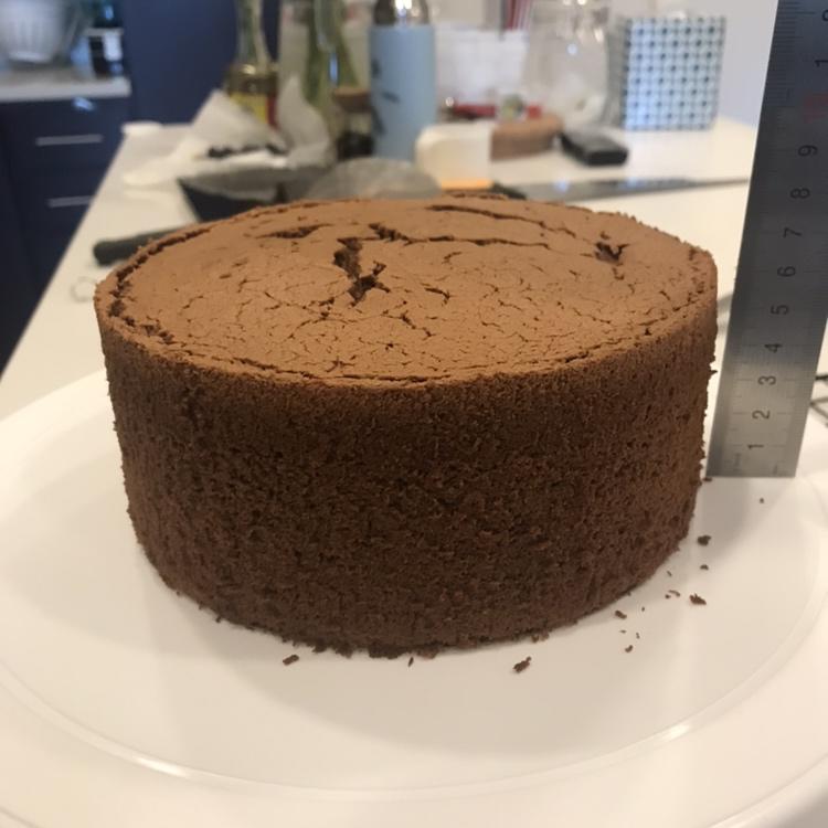 不消泡的巧克力戚风