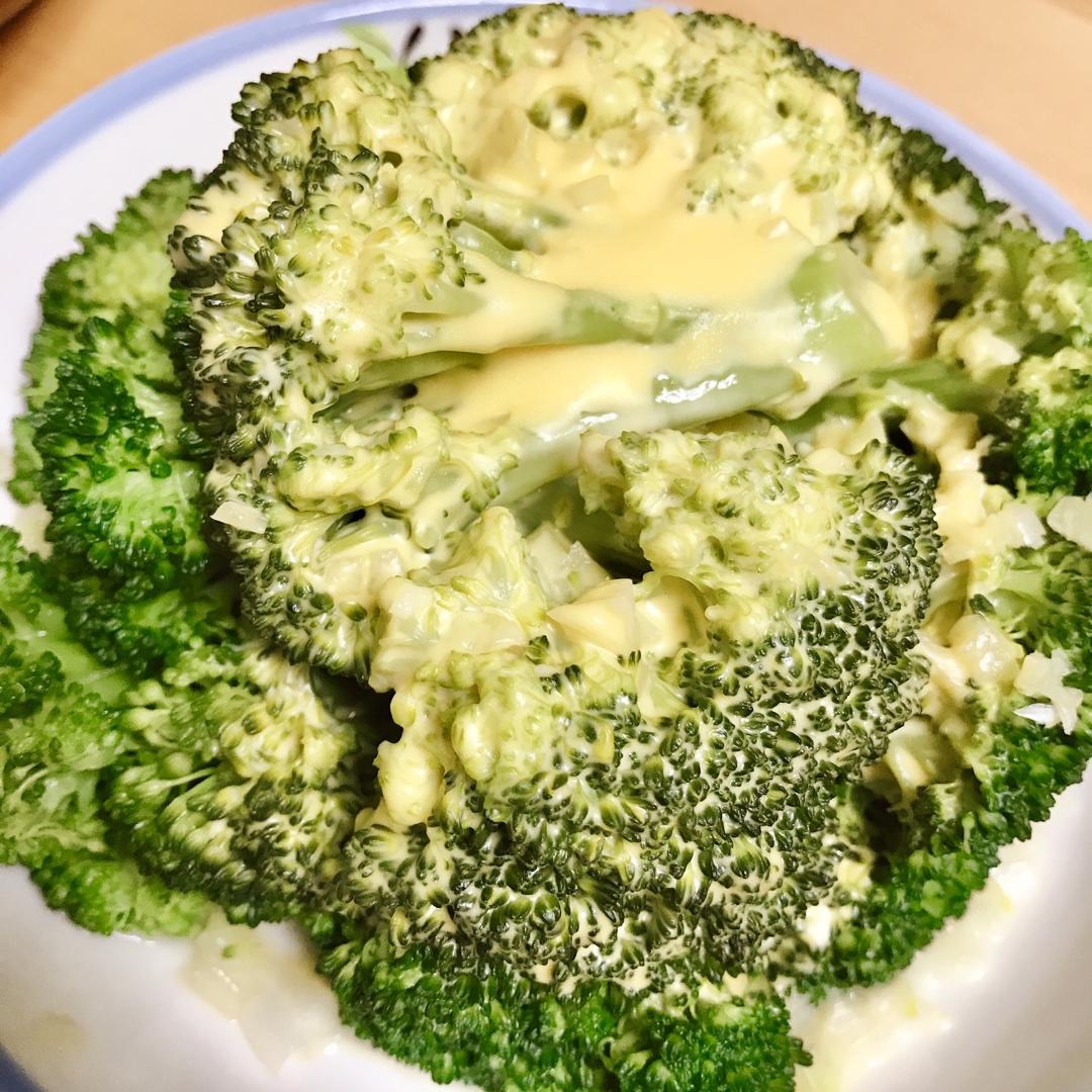 奶酪西兰花