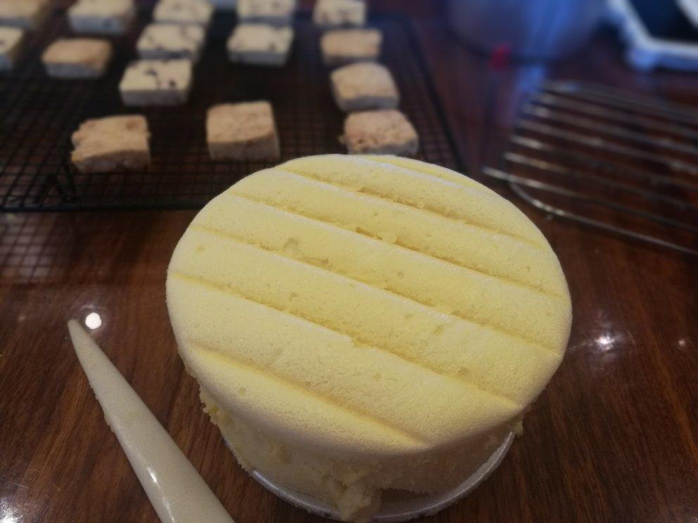 好吃不上火的宝宝辅食~蒸蛋糕