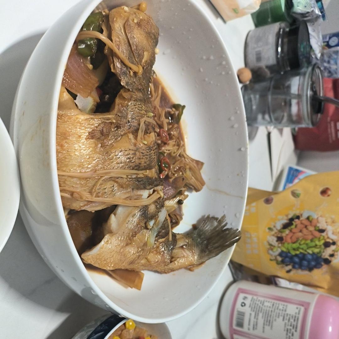 红烧鲈鱼