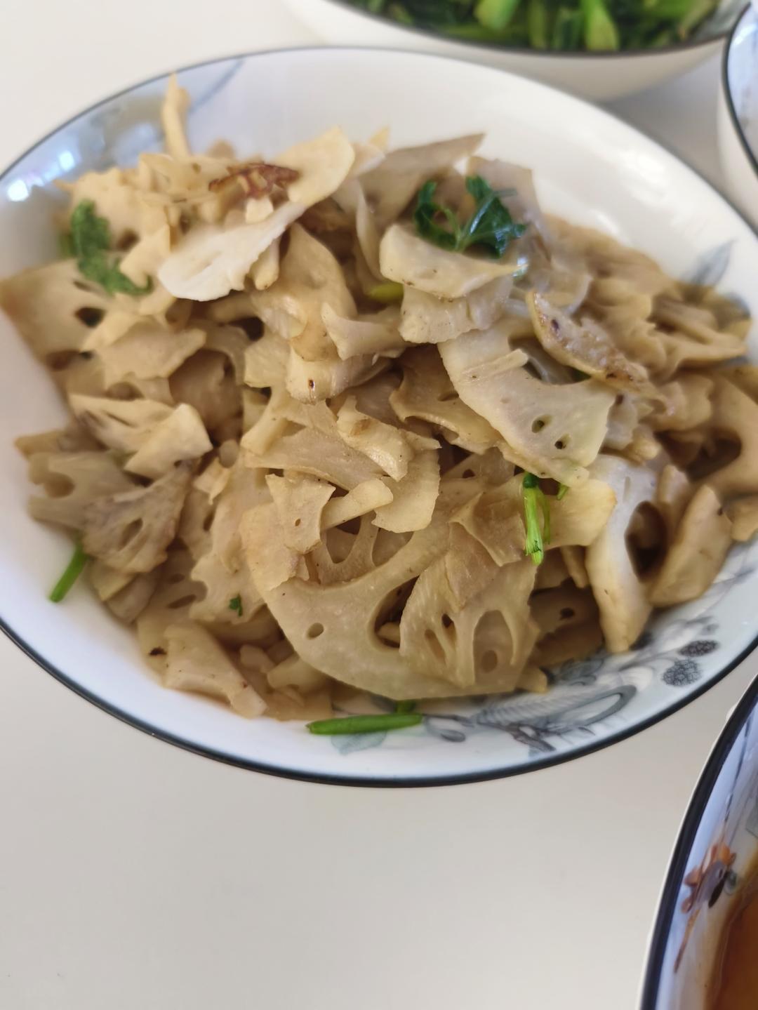 清炒藕片
