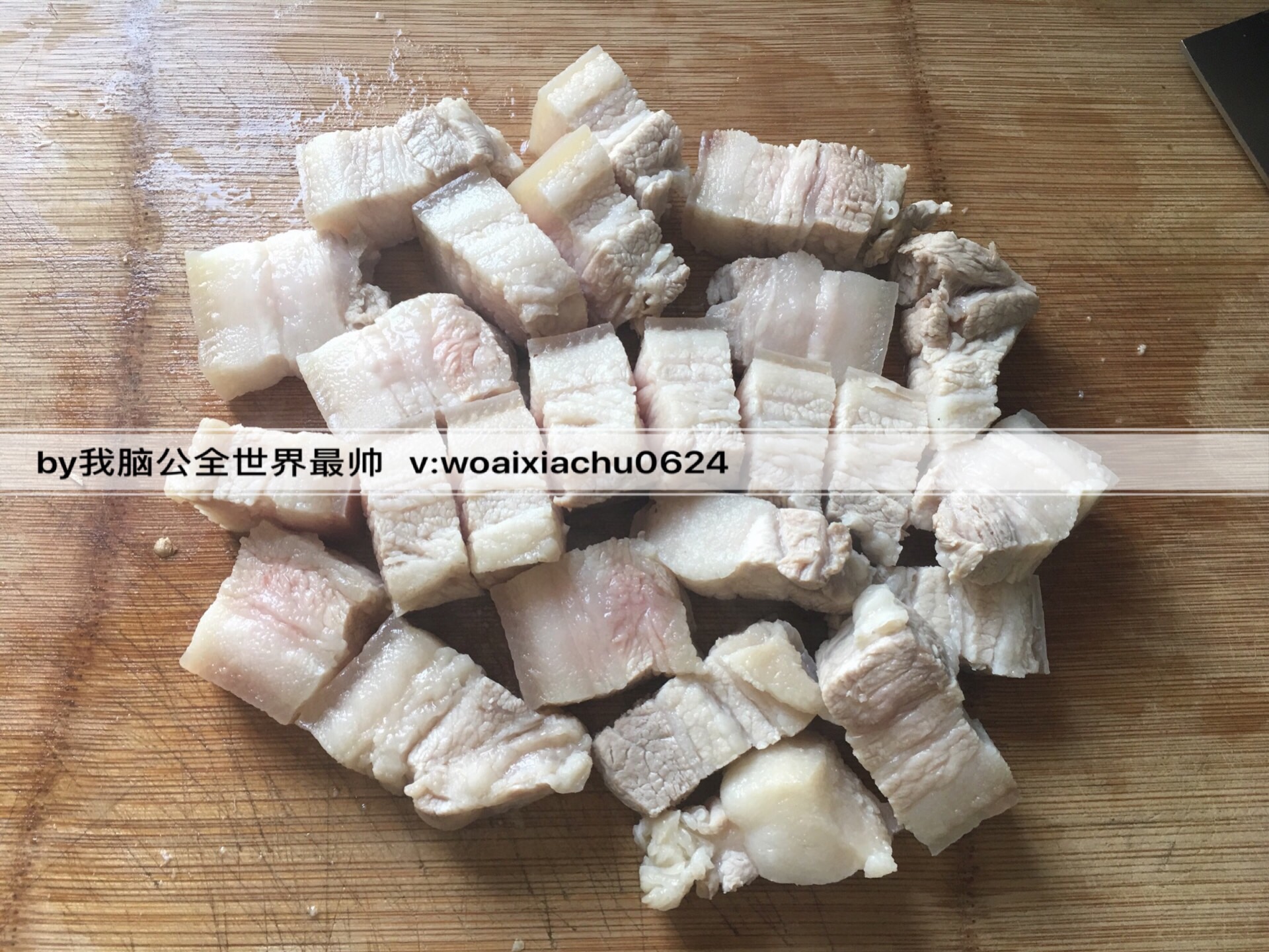 不放油的红烧肉+鹌鹑蛋的做法 步骤7