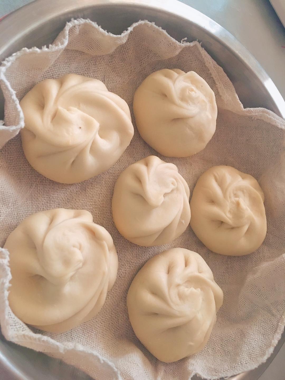 木耳葫萝卜猪肉包子