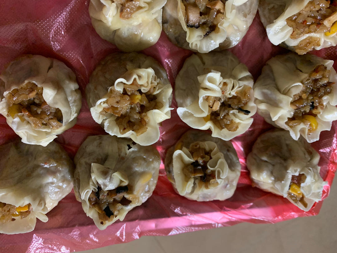 猪肉春笋糯米烧麦