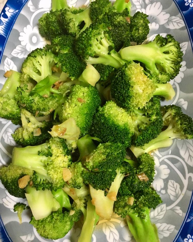 蚝油蒜蓉西兰花