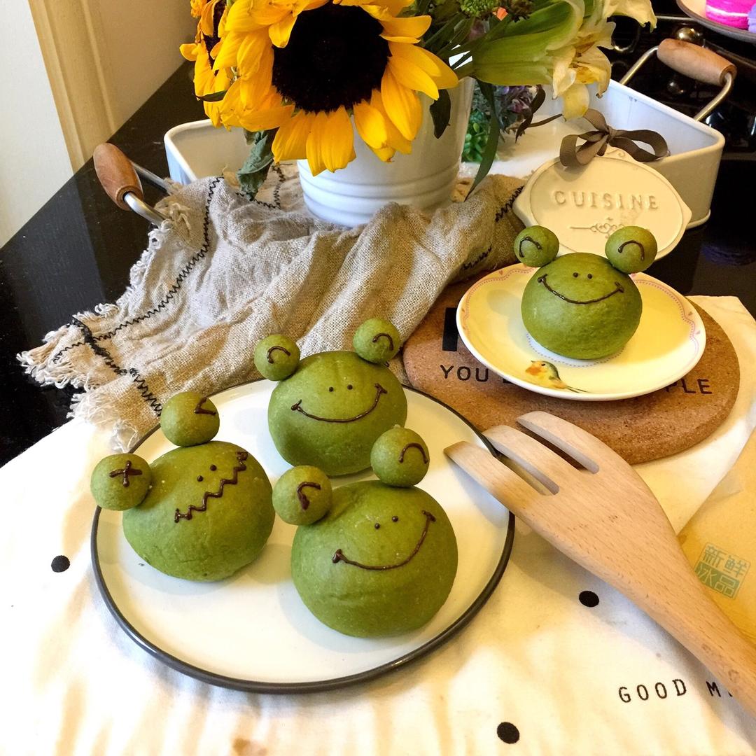 小青蛙抹茶冰心面包———中街1946半抹·好茶