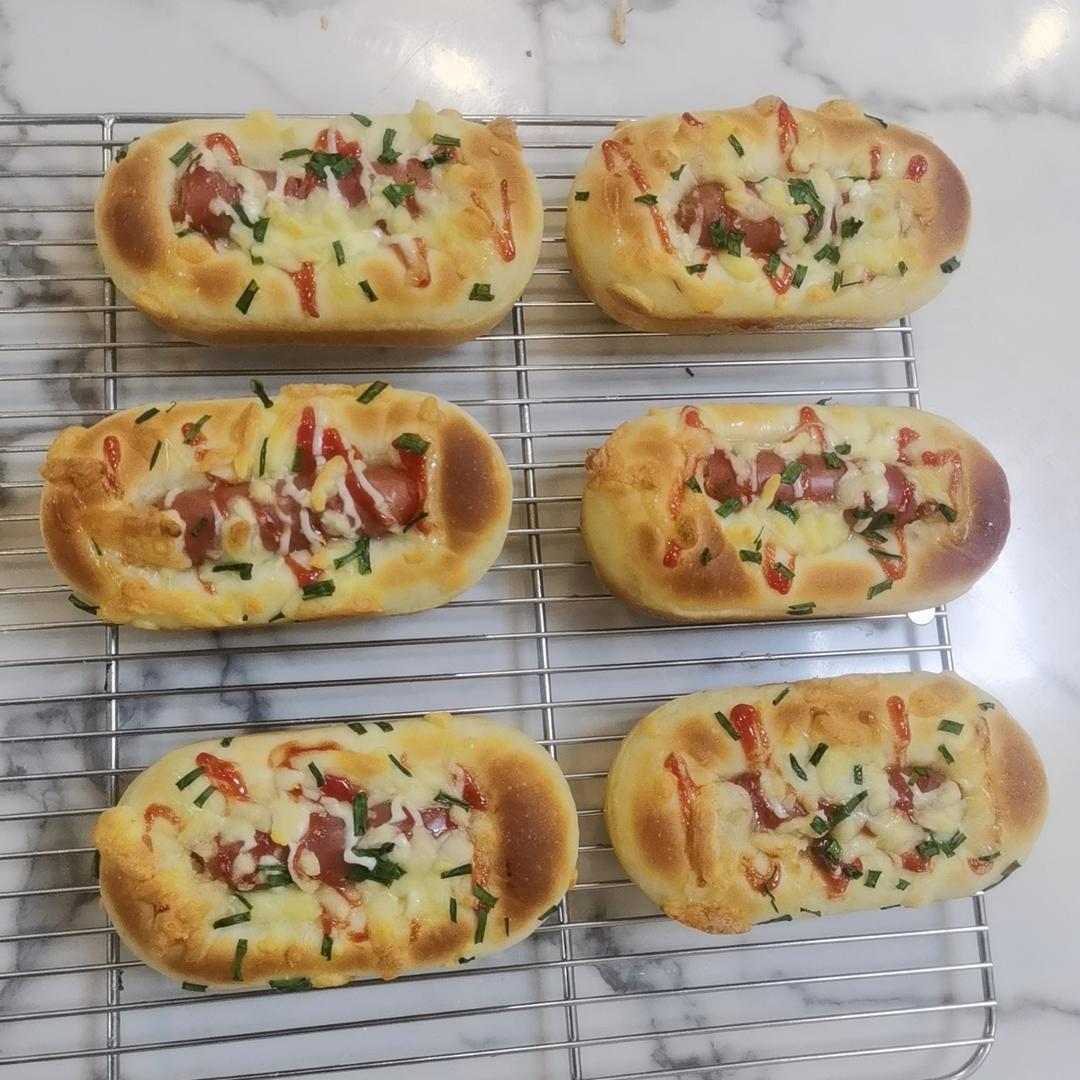 软fufu的经典肉松肠仔包